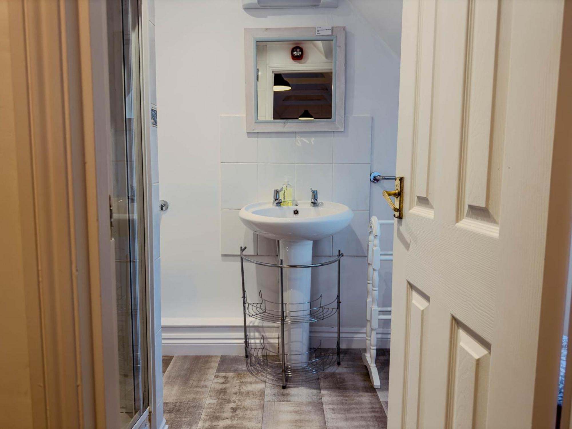 ニューポート キー Bed & Breakfast エクステリア 写真